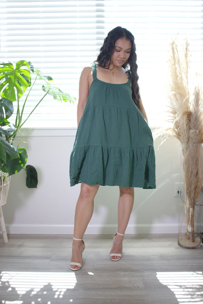 women's sleeveless tiered dresses