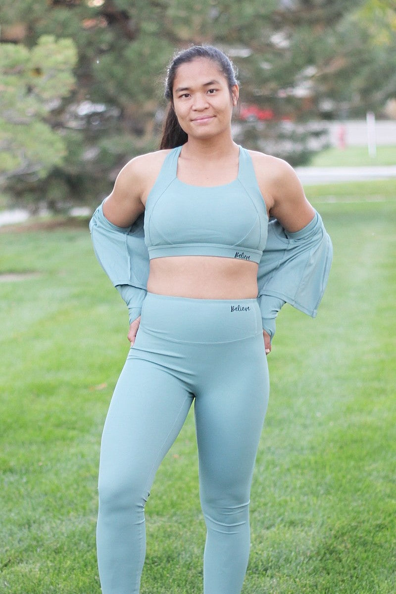 turquoise women's sports bra